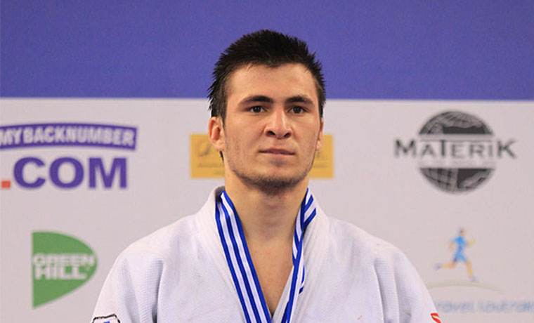Турпал Тепкаев завоевал золото на турнире по дзюдо в городе Минусинске 