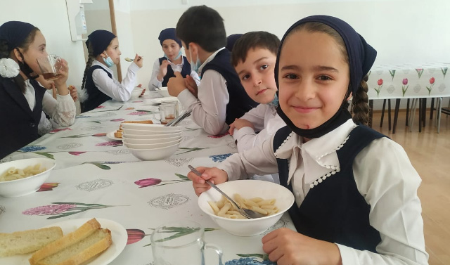 Школьникам Чеченской Республики рассказали о пользе правильного питания