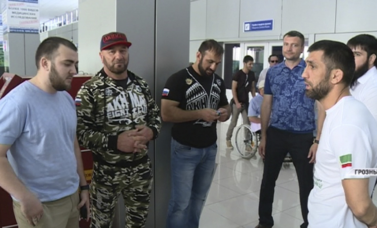 Чеченские правоохранители заняли призовые места на чемпионате РФ по вольной борьбе среди ветеранов
