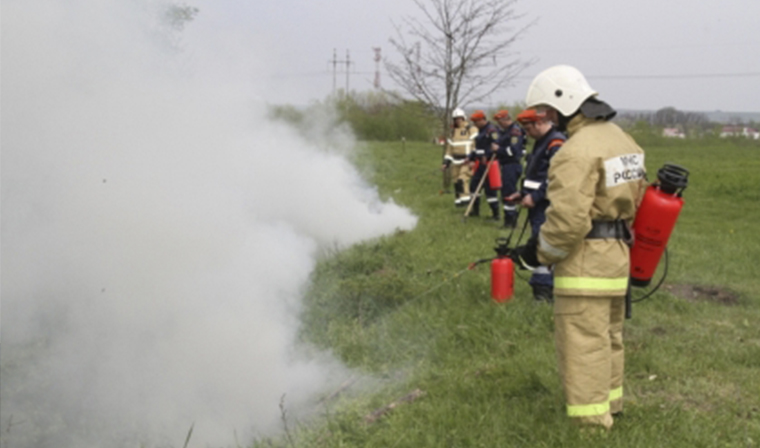 Чеченские спасатели потушили условный лесной пожар