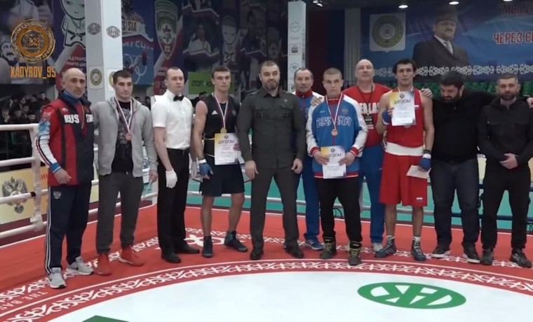 В Грозном завершились Всероссийские соревнования по боксу среди студентов