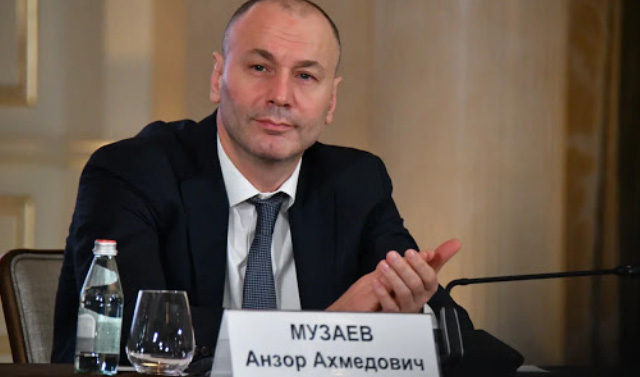 Правительство РФ назначило Анзора Музаева врио руководителя Рособрнадзора 