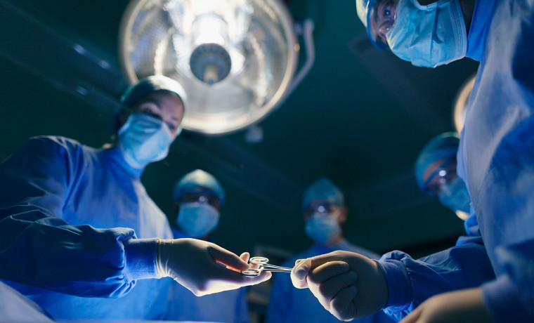 Австрийский хирург по ошибке ампутировала пациенту здоровую ногу