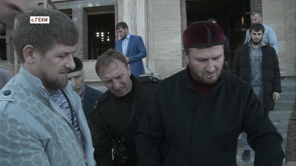 Рамзан Кадыров посетил стройплощадки Урус-Мартана