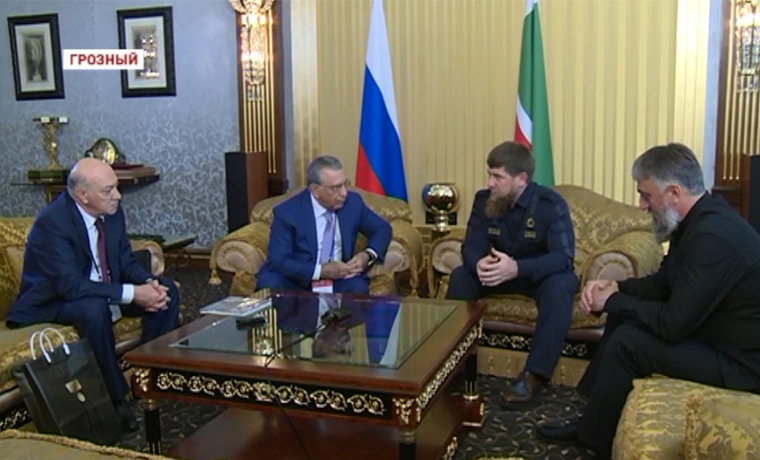 Рамзан Кадыров провел встречи с представителями Совбезов Кувейта, Китая, Марокко и Азербайджана