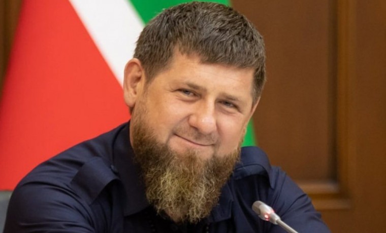 Рамзан Кадыров поздравил журналистов с Днем российской печати
