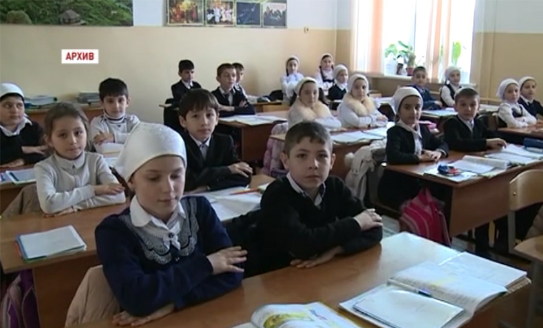 Более 18 тысяч чеченских школьников в этом году смогут отдохнуть в летних оздоровительных лагерях