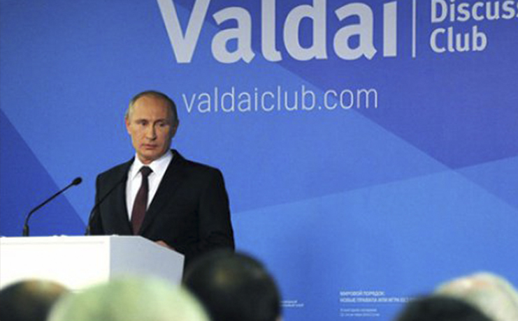 Дмитрий Песков: Владимир Путин работает над важным выступлением на Валдайском форуме