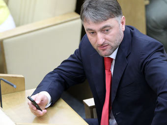 Депутат ГД РФ Адам Делимханов резко осудил депутатов Украины, поддержавших вылазку боевиков в Грозном