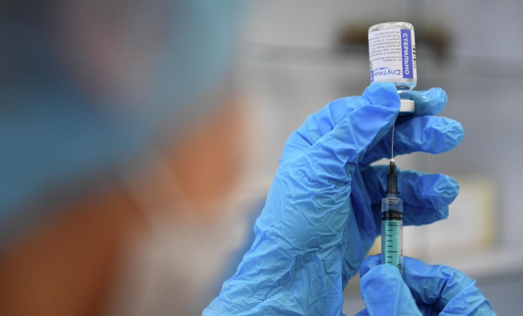 Об актуальных рекомендациях по ревакцинации от COVID-19 рассказала Анна Попова