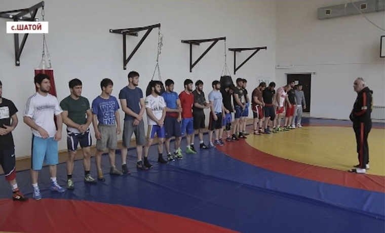 Чеченские спортсмены  готовятся к Чемпионату России по вольной борьбе