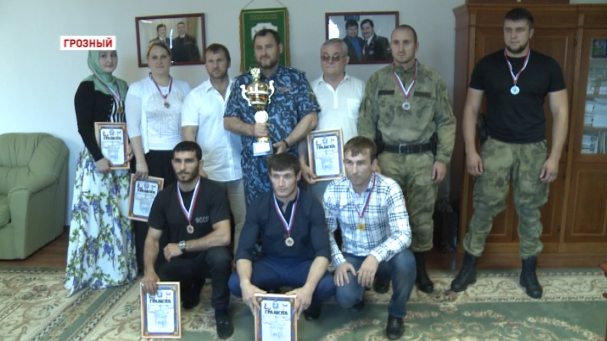 Судебные приставы Чечни одержали победу на всероссийском турнире по комплексному единоборству 