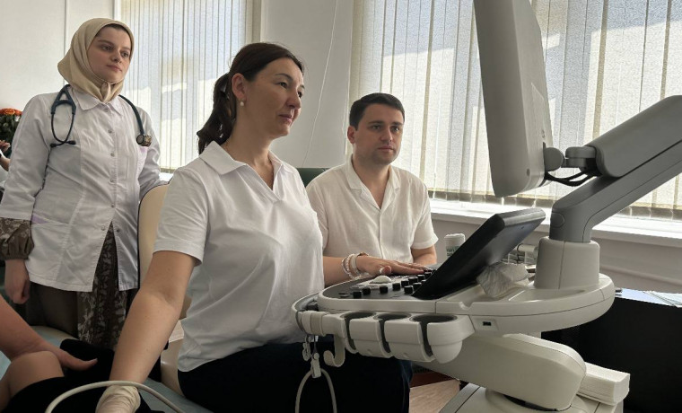 В Грозном прошел выездной приём специалистов НМИЦ сердечно-сосудистой хирургии им. А. Н. Бакулева