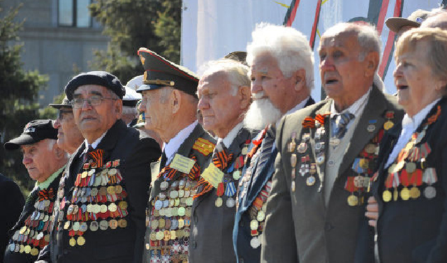 В преддверии Дня Победы ветеранам ВОВ увеличат пенсии