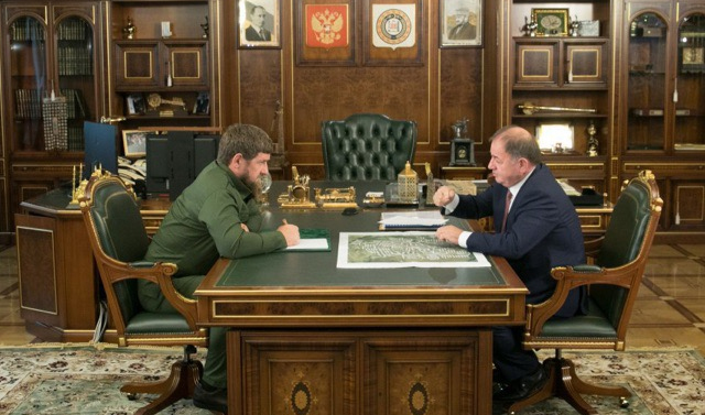 Рамзан Кадыров провел рабочую встречу с министром автомобильных дорог ЧР