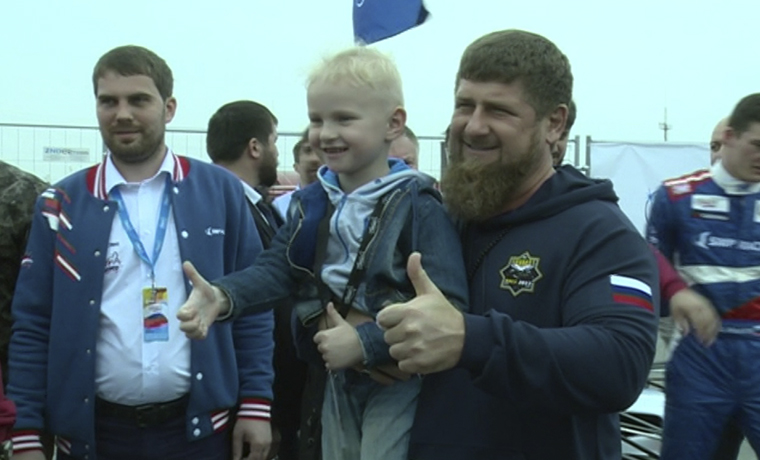 Рамзан Кадыров посетил  открытие первого этапа Российской серии кольцевых гонок в Грозном