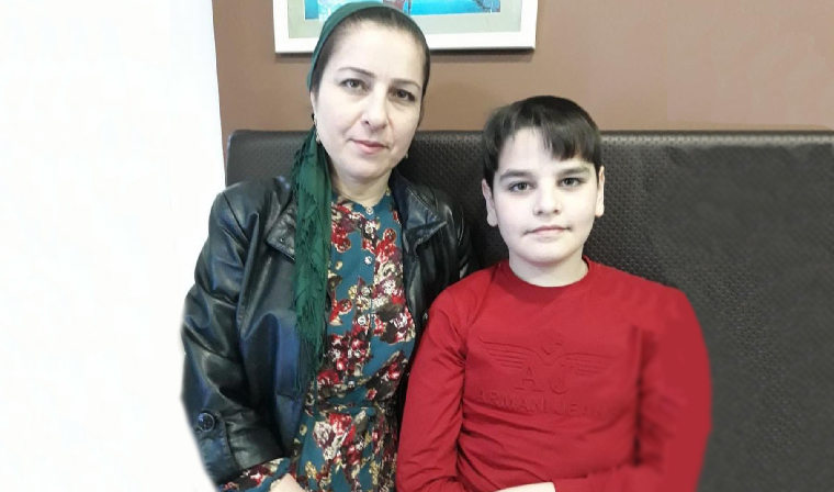 Мама Ахмеда Гамзатова поблагодарила Рамзана Кадырова за помощь тяжелобольному сыну