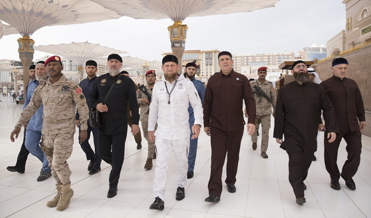 Рамзан Кадыров побывал в мечети Масжид ан-Набави в Медине