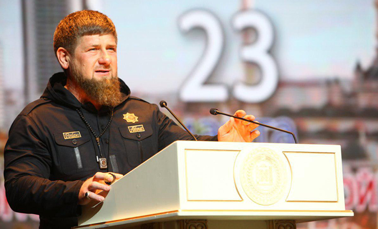 Рамзан Кадыров поздравил народы Чеченской Республики  15-летием принятия Конституции