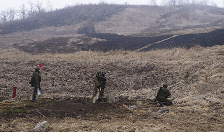 В мотострелковом соединении ЮВО в Чечне началась контрольная проверка за зимний период обучения