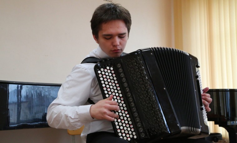 Стали известны результаты отборочного тура конкурса исполнителей на русских народных инструментах