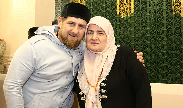Рамзан Кадыров: Я в неоплатном долгу перед мамой