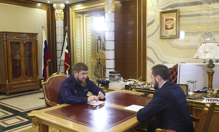 Рамзан Кадыров обсудил с Муслимом Байтазиевым состояние дел в промышленности