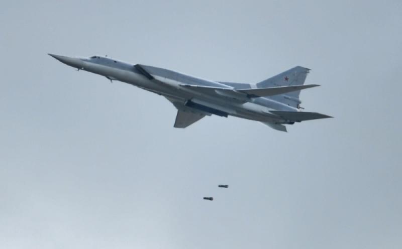 Российские бомбардировщики нанесли очередной авиаудар по позициям ИГИЛ
