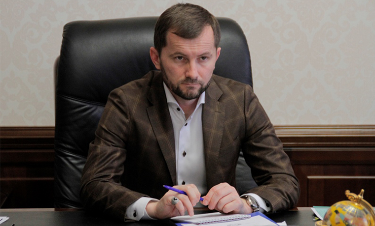 Хож-Бауди Дааев провел совещание с начальниками отделов аппарата Минкульта Чечни