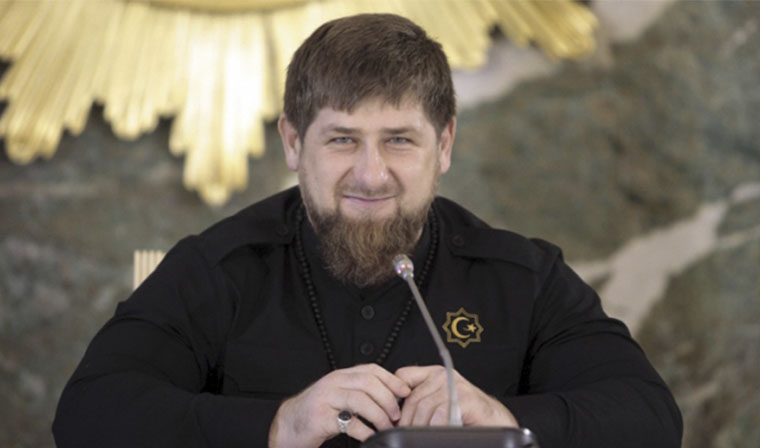 Рамзан Кадыров поздравил народы Чечни с Днем гражданского согласия и единения