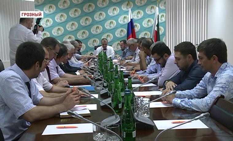 В Избиркоме Чечни прошло совещание о ходе подготовки к выборам 18 сентября 