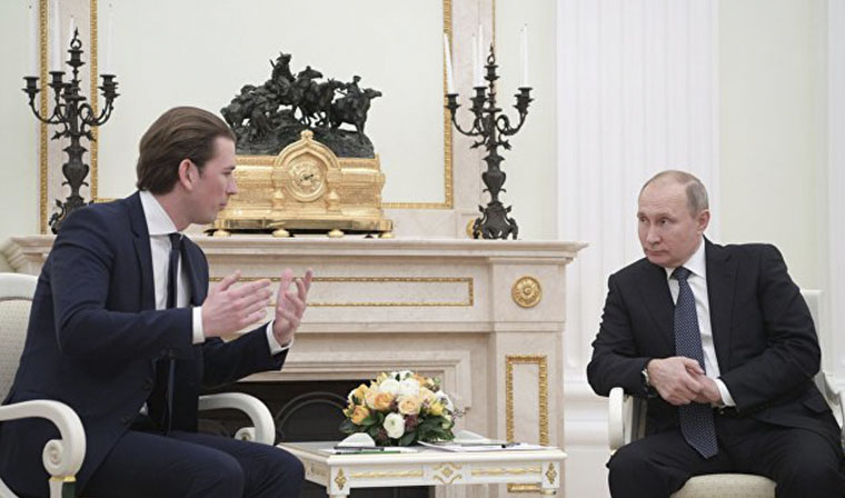 Владимир Путин проведет переговоры с канцлером Австрии