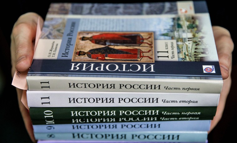 В России подготовили учебники по истории с уточненными данными о ВОВ