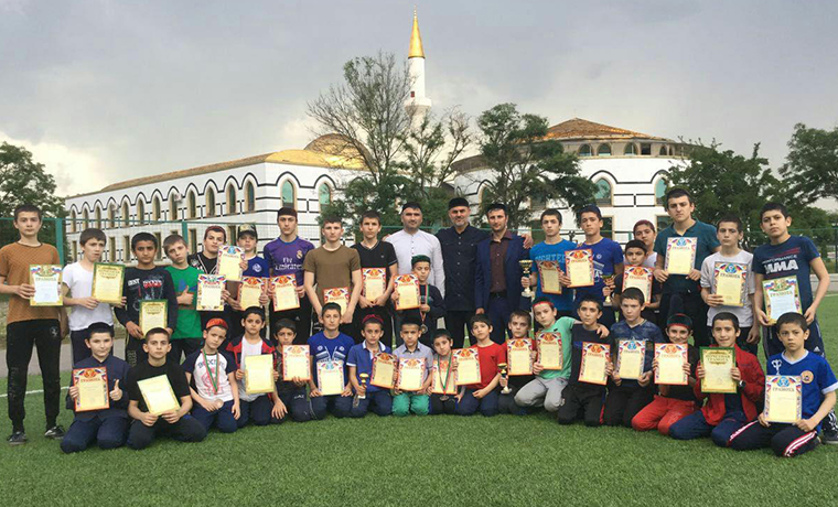 В Гудермесе прошли спортивные состязания среди учащихся школы хафизов