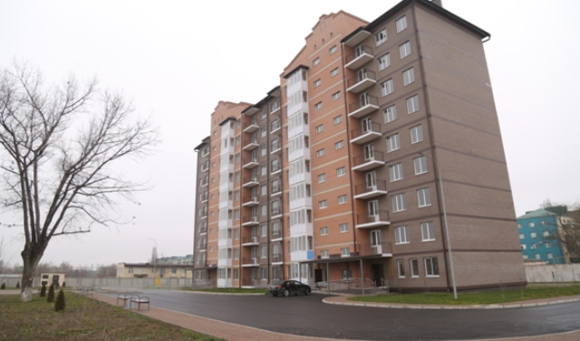 Для сотрудников УФСИН России по ЧР построили 90-квартирный жилой дом