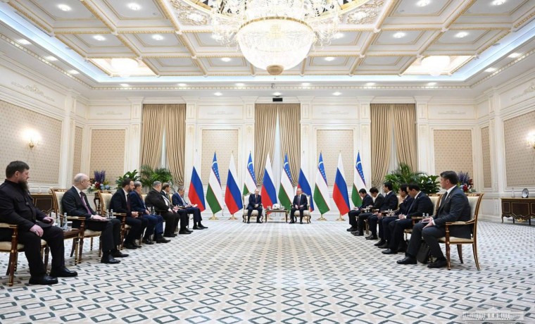 В Ташкенте проходят переговоры Владимира Путина и Шавката Мирзиеева