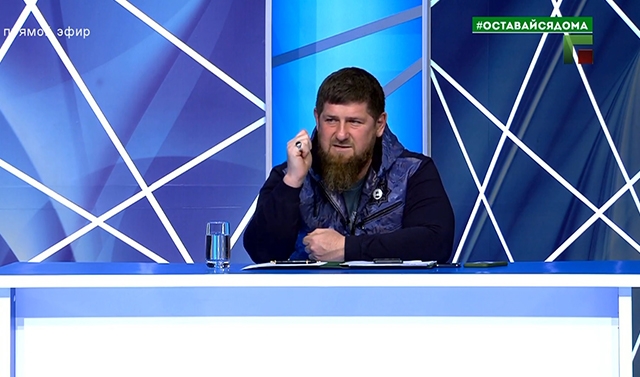 Рамзан Кадыров принял участие в прямом эфире ЧГТРК «Грозный» на тему коронавируса