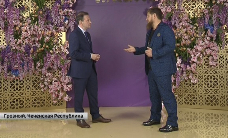 Рамзан Кадыров: На показе Firdaws гости увидели истинную красоту исламского платья и хиджаба 