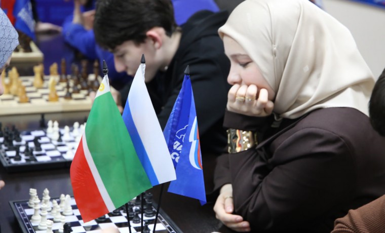 «Единая Россия» провела в Грозном турнир «Шахматы для СВОих»