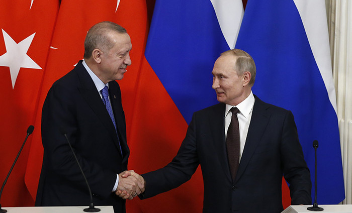 Путин и Эрдоган обсудили встречу делегаций РФ и Украины в Стамбуле