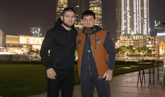 Хабиб Нурмагомедов поблагодарил Рамзана Кадырова за оказанную помощь погорельцам в Дагестане