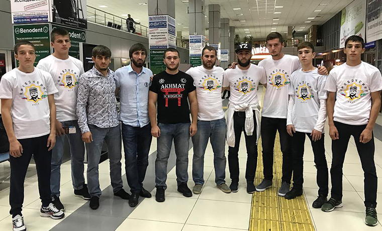 Чеченские кикбоксеры вылетели в Подмосковье для проведения учебно-тренировочных сборов