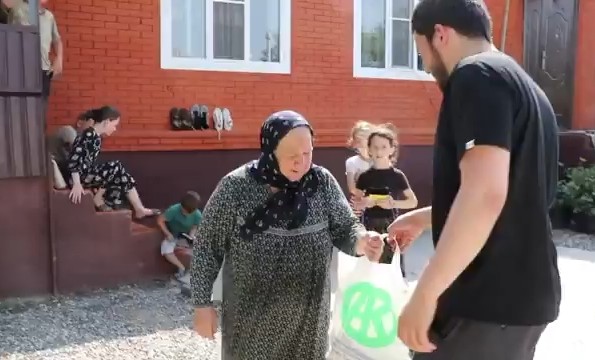 РОФ им. А-Х. Кадырова обеспечил мясом 4200 семей
