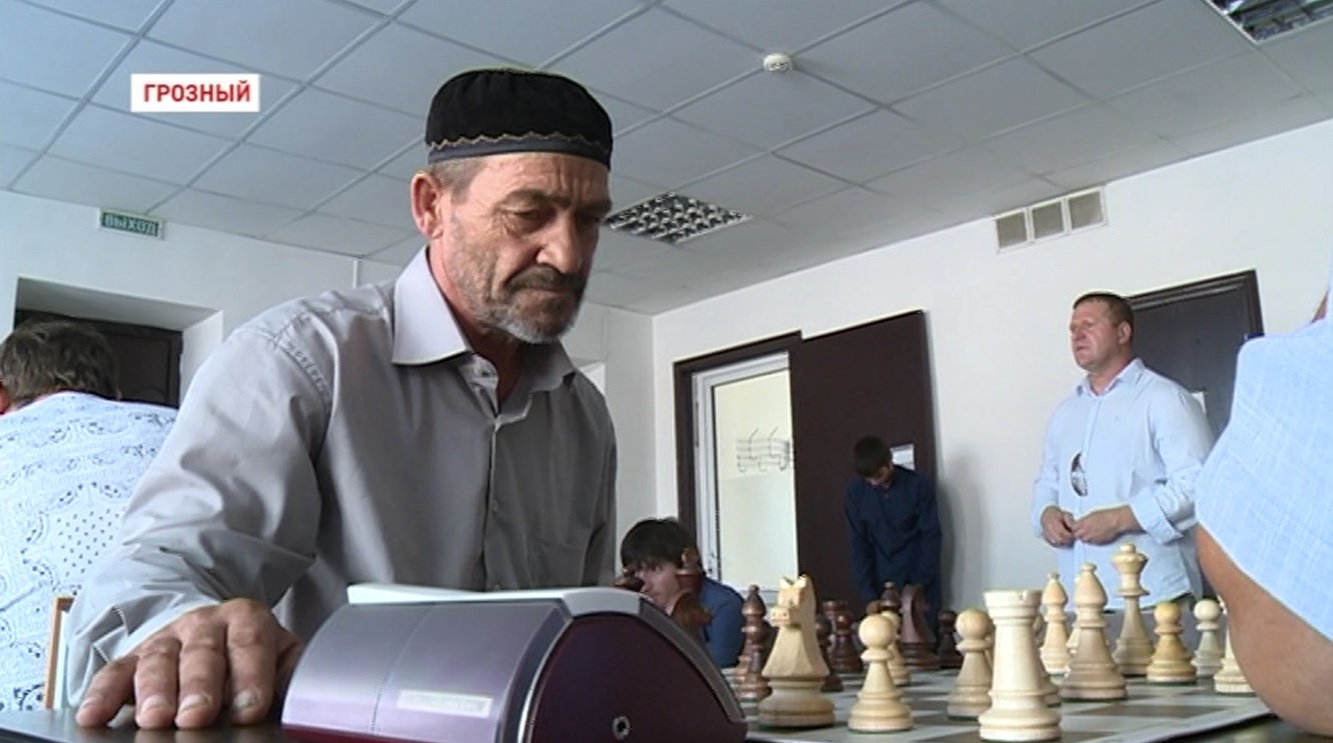 В Чечне в 11-й раз разыграли «Кубок профсоюзов» по шахматам