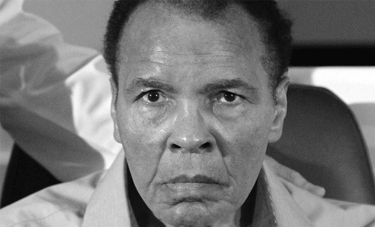 Легендарный боксер Мохаммед Али скончался на 75 году жизни