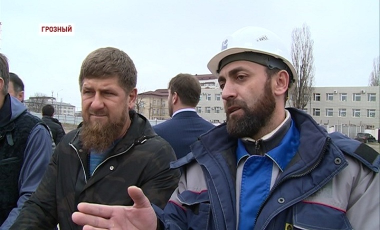 Кадыров  ознакомился с ходом строительства  комплекса «Ахмат Тауэр» и ТРЦ  «Грозный Молл» 