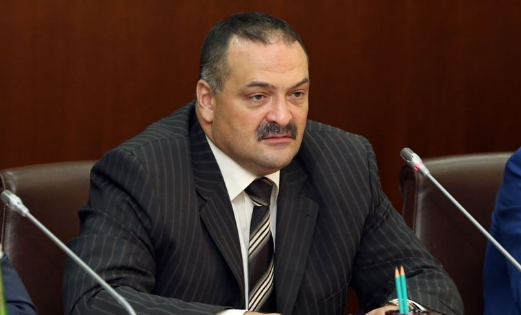 Меликов признал работу по ликвидации задолженности потребителей за энергоресурсы неэффективной