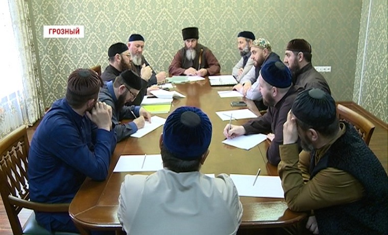 Духовное управление мусульман республики собирается издать книгу о Кунте-Хаджи Кишиеве