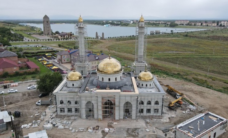 "Теплостройпроект-С" изготовил металлоконструкции для мечети им. Шейха Мансура