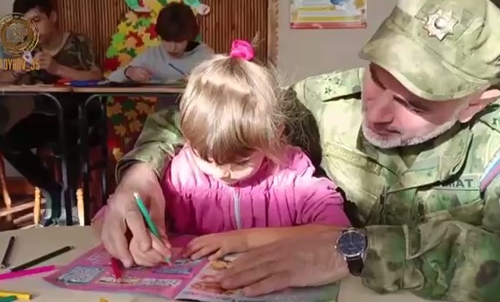 РОФ им. А.-Х. Кадырова направил гуманитарную помощь в детские дома и реабилитационные центры ЛНР